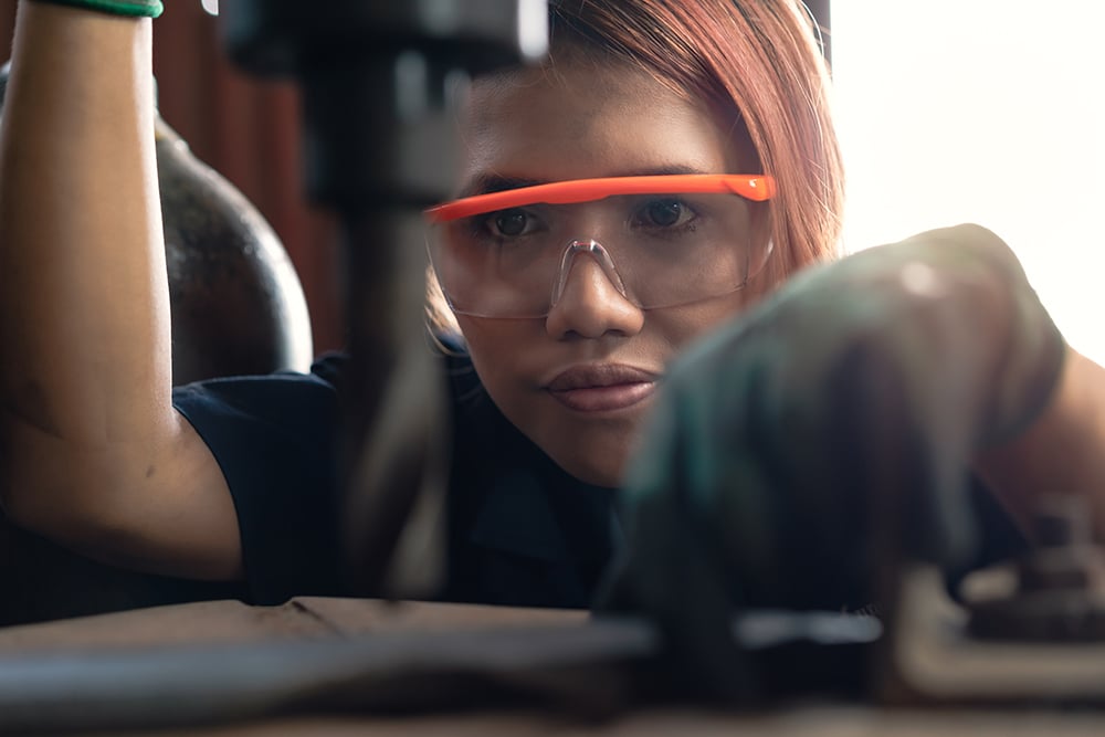 Common Issues and Challenges Facing Manufacturers in 2021