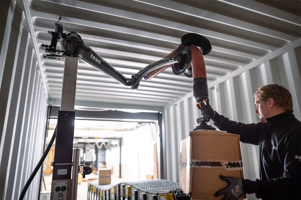 3 Top Challenges of Modern Material Handling and How the Industry is Tackling Them