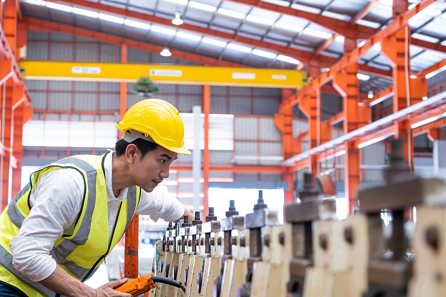 How to Utilize Statistical Process Control to Reduce Manufacturing Variability