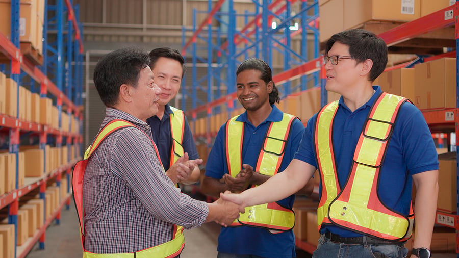 How to Effectively Manage Employees in the Workplace