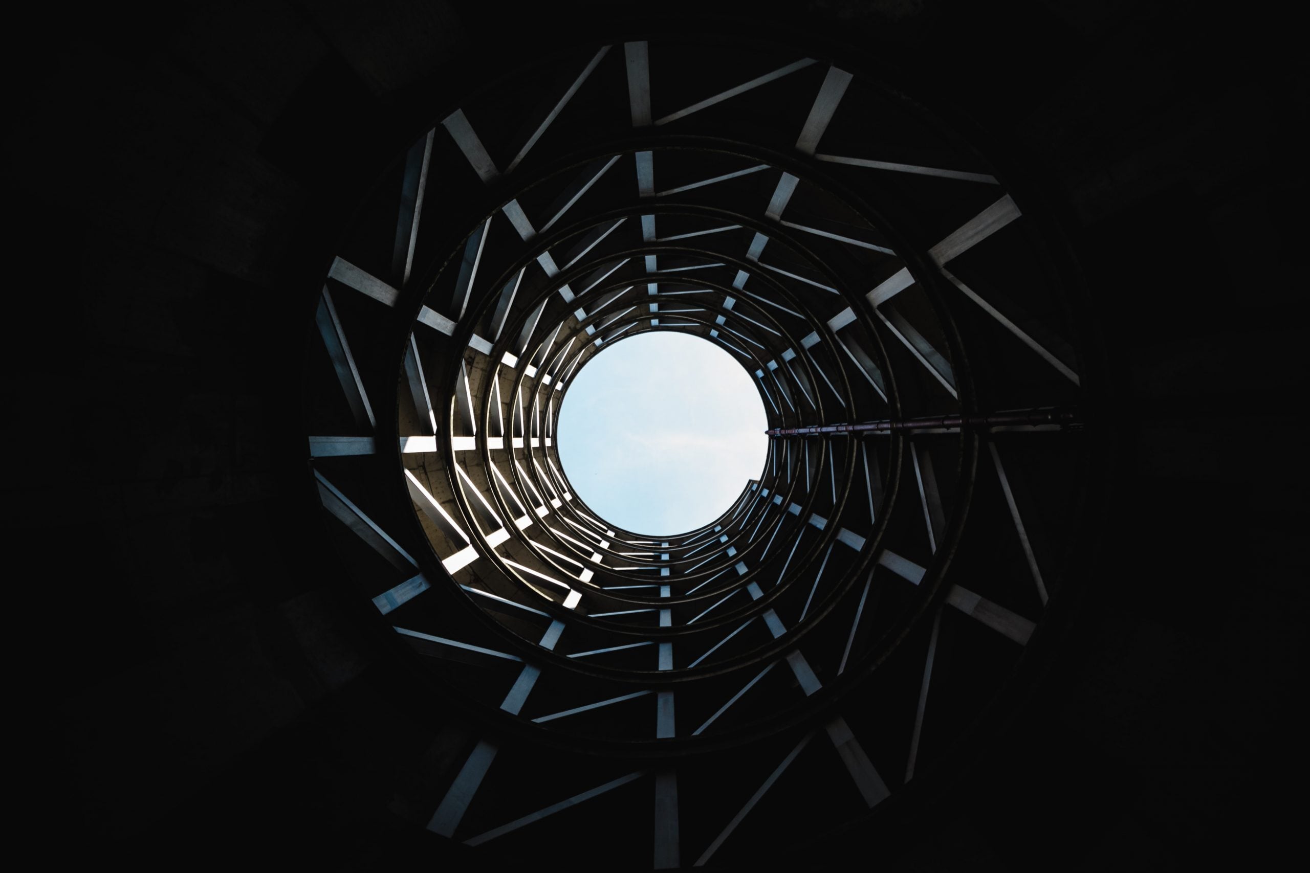 How to Break Down Organizational Silos Across Your Value Chain